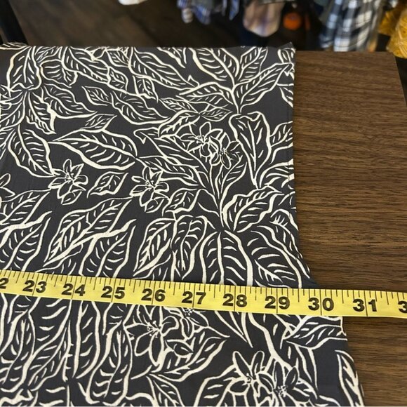 ❤️ Torrid floral flowy Top 2X - Picture 5 of 9